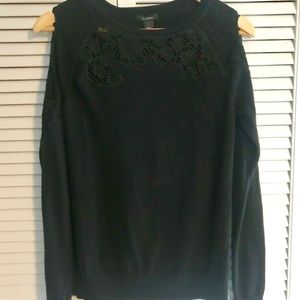 Halogen cold shoulder top